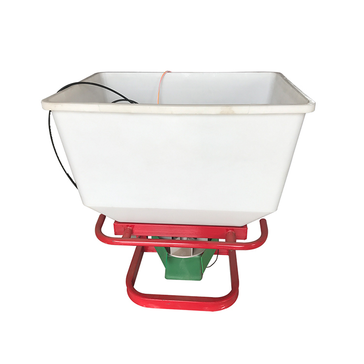 The function of agricultural fertilizer spreader